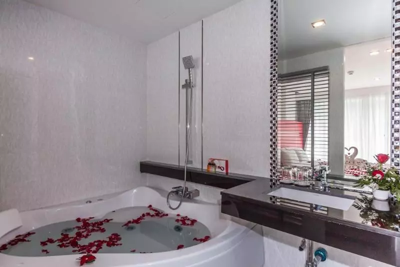 Fotos del hotel Patong Holiday By Tuana Group:  14