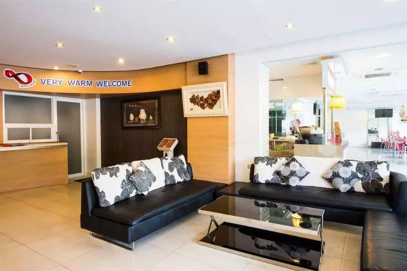 Fotos del hotel Patong Holiday By Tuana Group:  12