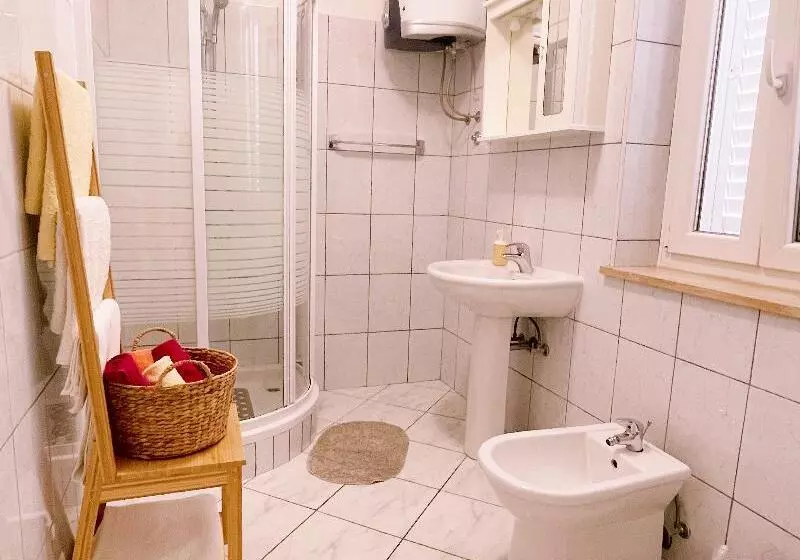 Fotos del hotel Villa Paradiso:  5