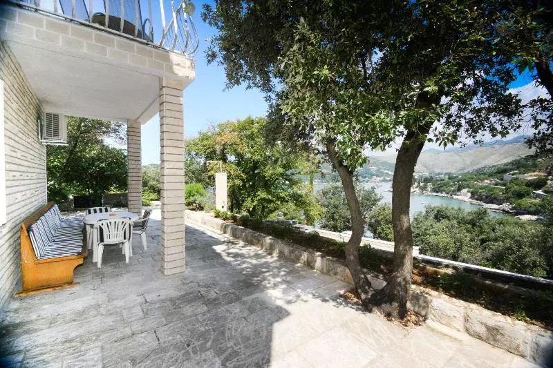 Fotos del hotel Villa Paradiso:  9