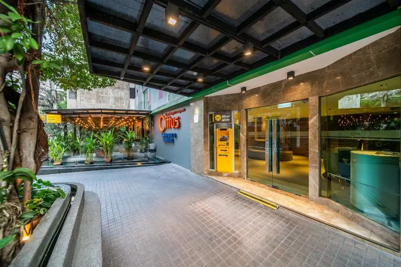 Fotos del hotel Citrus Sukhumvit 11 By Compass Hospitality  Sha Extra Plus:  13