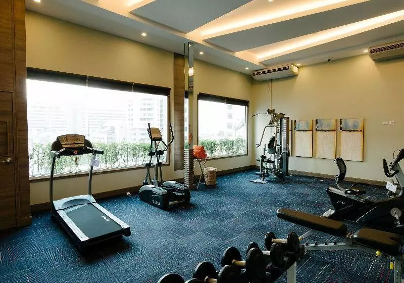 Fotos del hotel Citrus Sukhumvit 11 By Compass Hospitality  Sha Extra Plus:  2