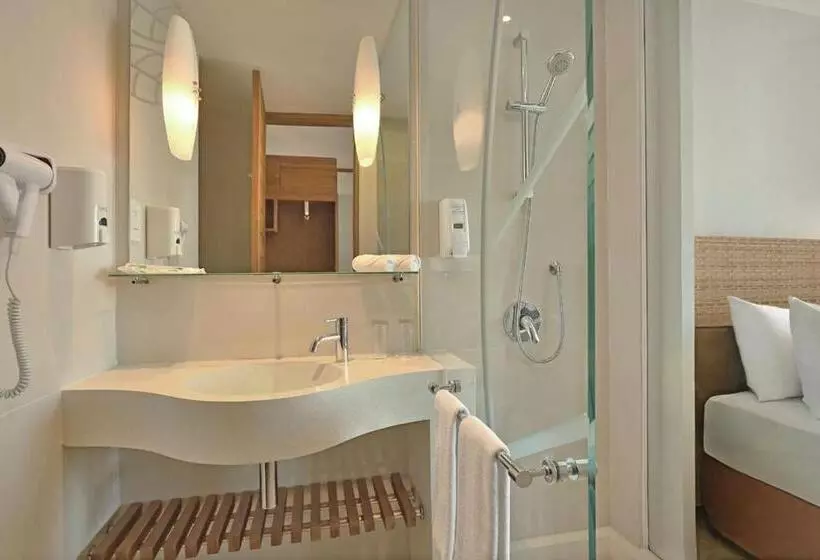 Fotos del hotel Holiday Inn Express Bali Raya Kuta:  5