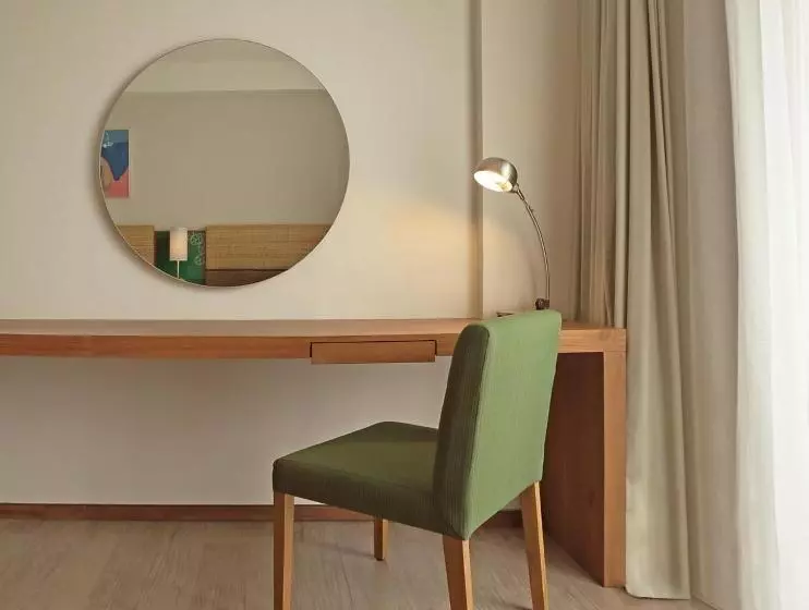 Holiday Inn Express Bali Raya Kuta