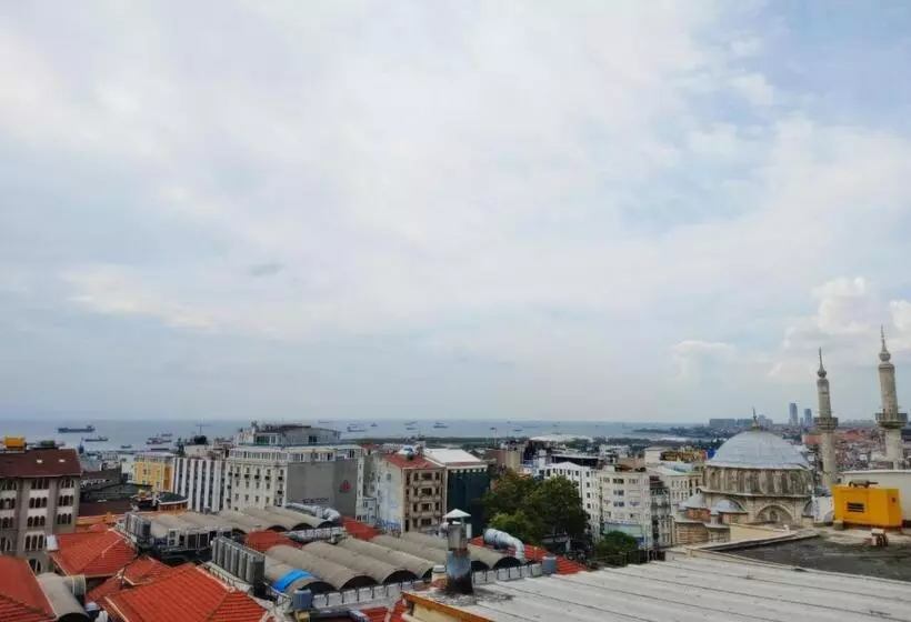 Fotos del hotel Sureyya:  5