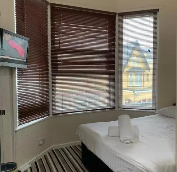 Fotos del hotel Wave Crest:  25