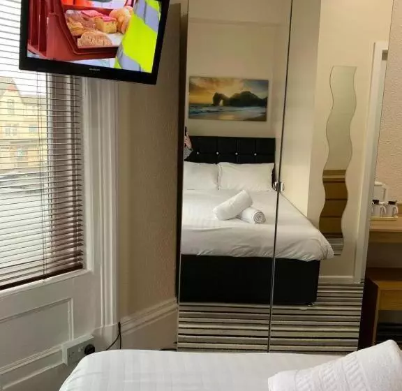 Fotos del hotel Wave Crest:  24