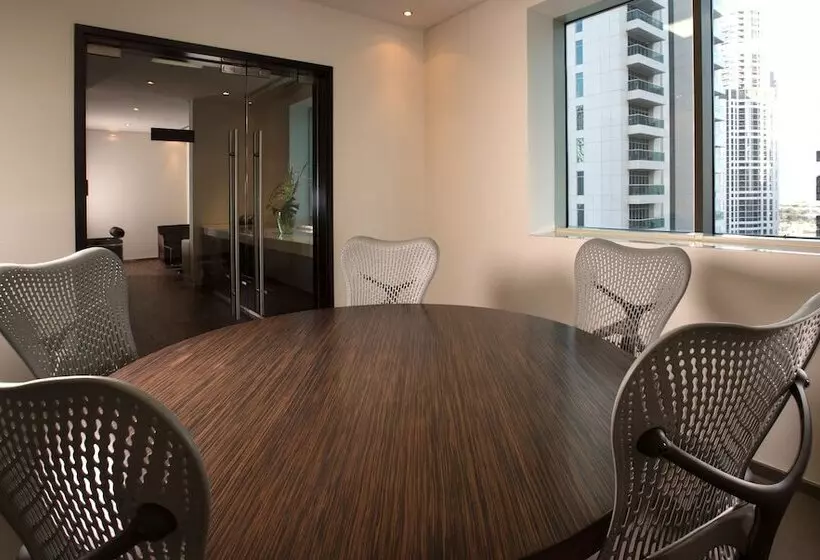 Fotos del hotel Pullman Dubai Jumeirah Lakes Towers:  32