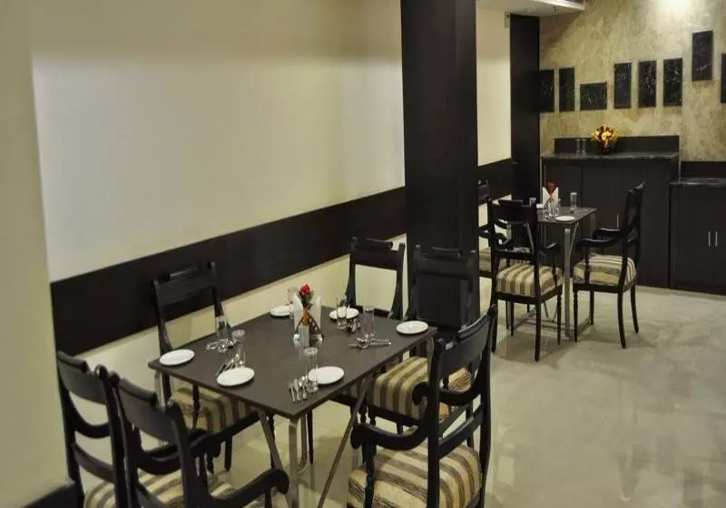 Fotos del hotel Mapple Express:  3