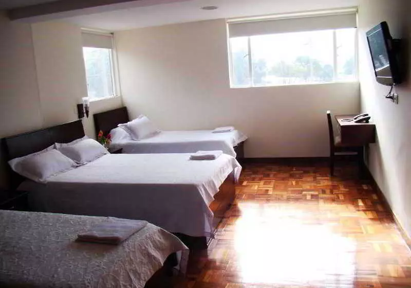 Fotos del hotel Galeria Real:  2