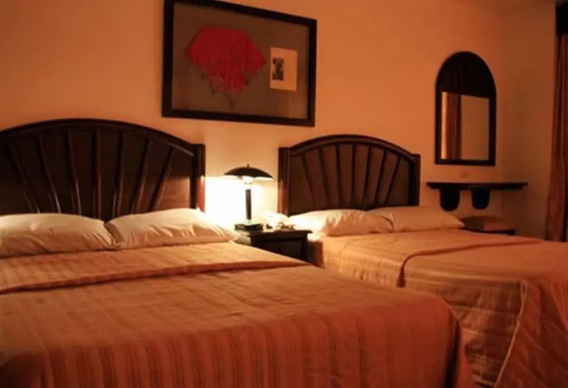 Fotos del hotel The Golden Pine:  8