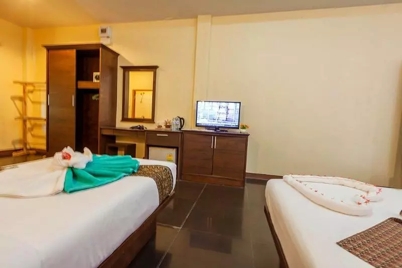 Lanta Klong Nin Beach Resort