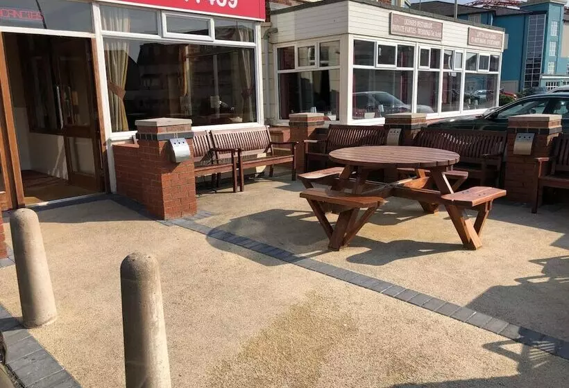 Fotos del hotel Silversands:  5