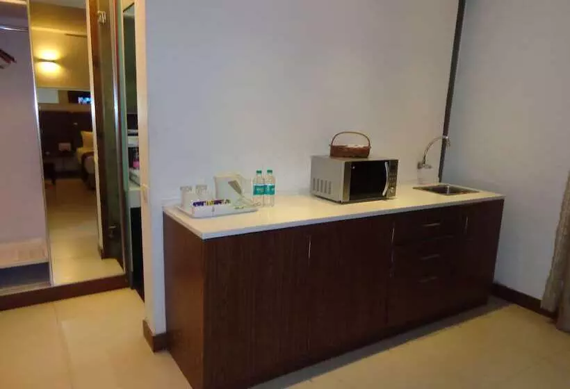 Fotos del hotel Fabhotel Prime Urban:  4