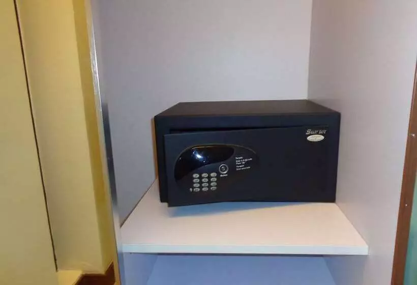 Fotos del hotel Fabhotel Prime Urban:  10