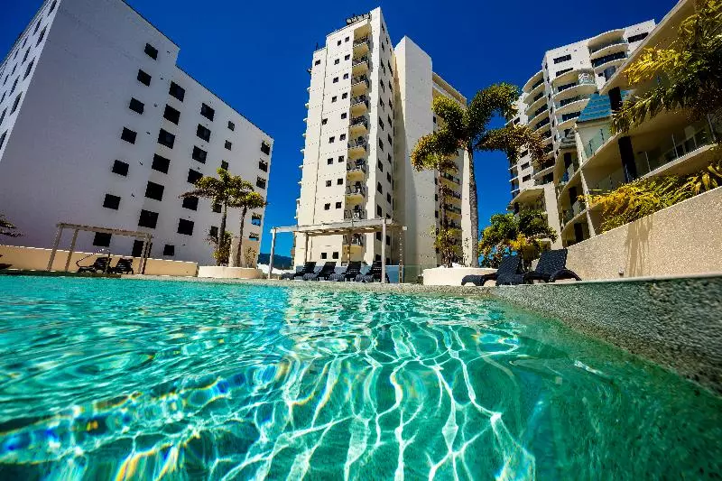 Fotos del hotel Jack And Newell Holiday Apartments:  6