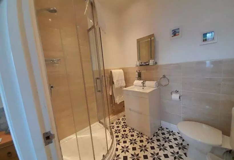 Fotos del hotel The Briarfields:  15