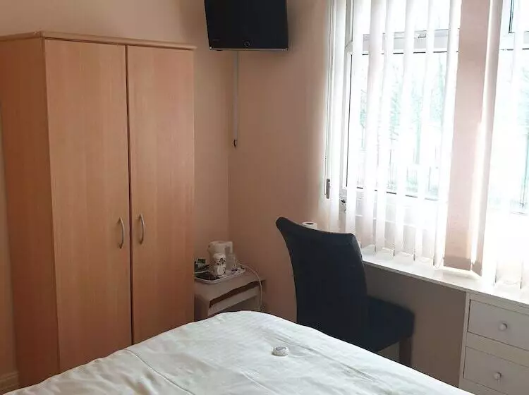 Fotos del hotel Central Guest House:  9