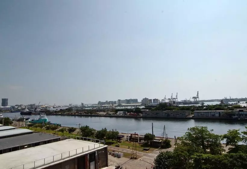 Fotos del hotel City Suites  Kaohsiung Chenai:  20