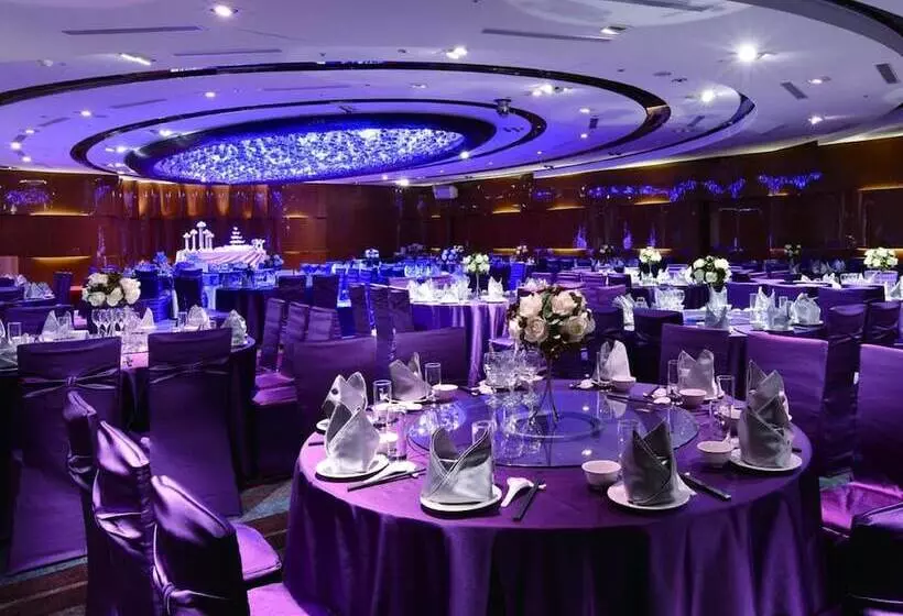 Fotos del hotel City Suites  Kaohsiung Chenai:  25