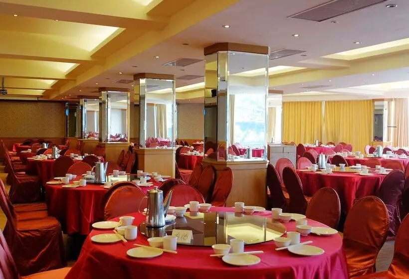 Fotos del hotel City Suites  Kaohsiung Chenai:  4