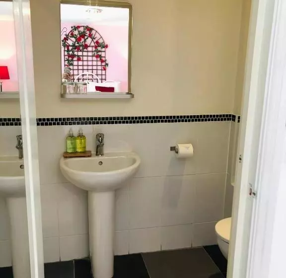 Fotos del hotel Grand Pier Guest House:  5