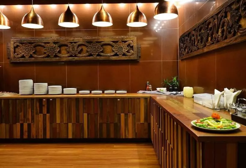 Fotos del hotel Lap Roi Karon Beachfront:  8