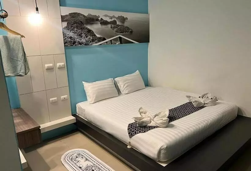 Fotos del hotel The Journey Patong:  18