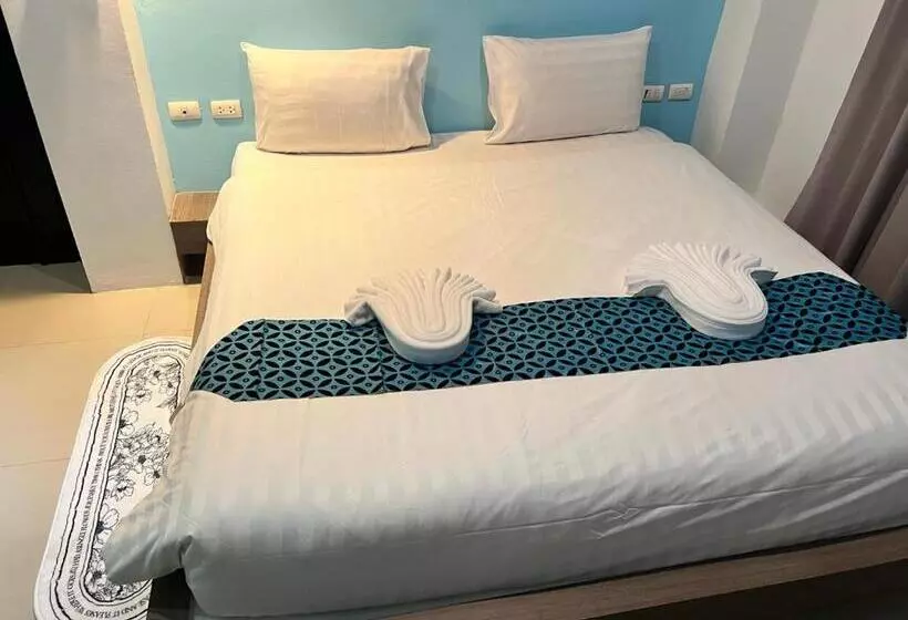 Fotos del hotel The Journey Patong:  3