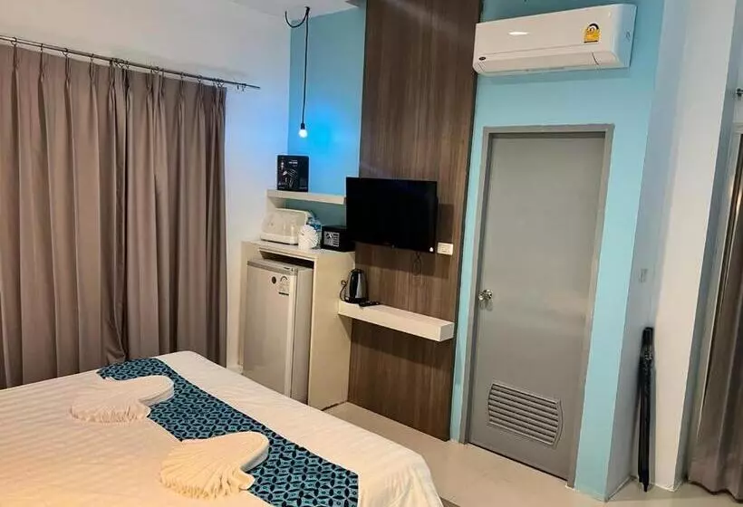 Fotos del hotel The Journey Patong:  6