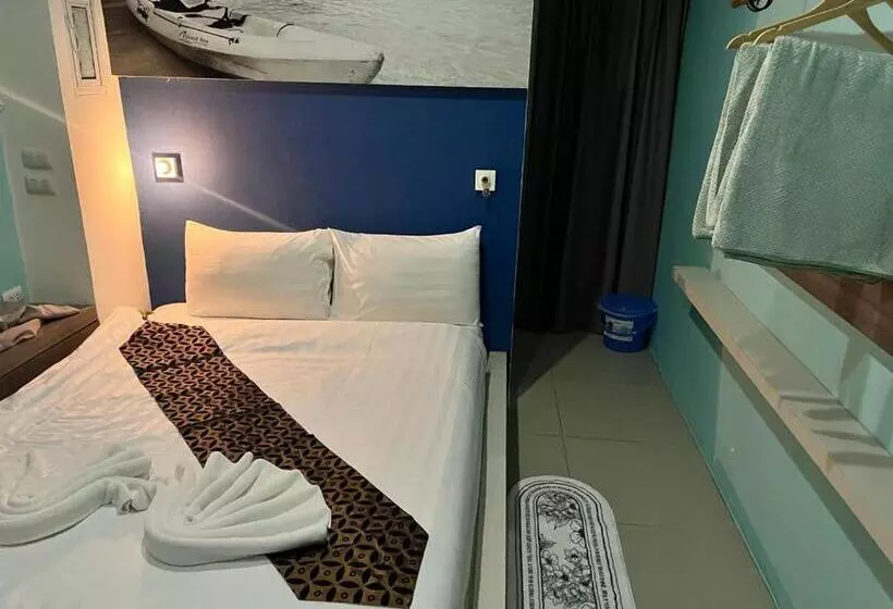 Fotos del hotel The Journey Patong:  5