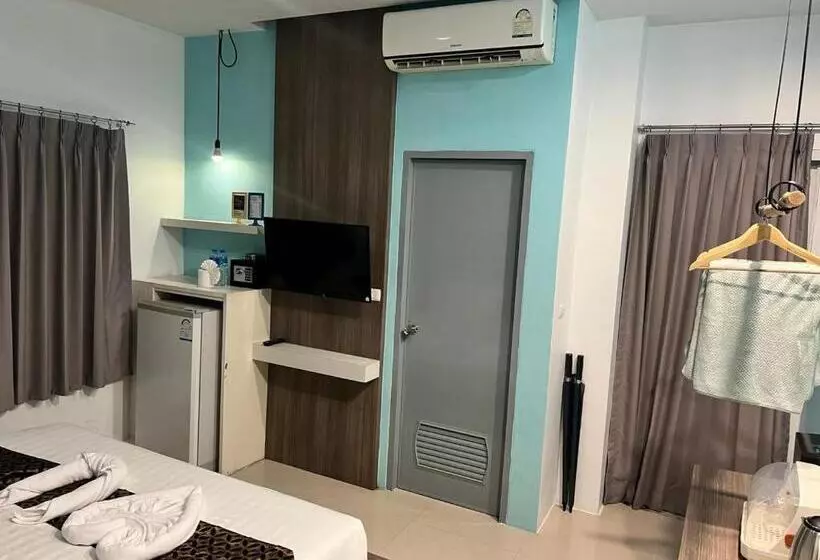 Fotos del hotel The Journey Patong:  22