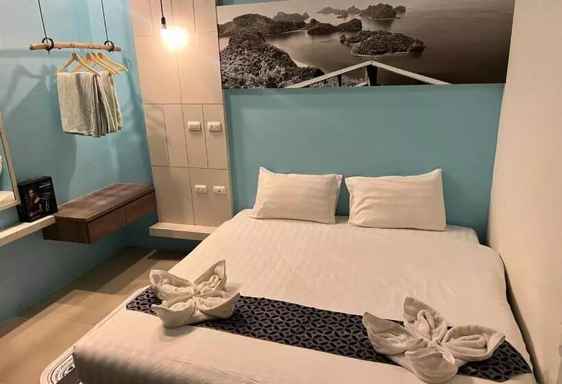 Fotos del hotel The Journey Patong:  16