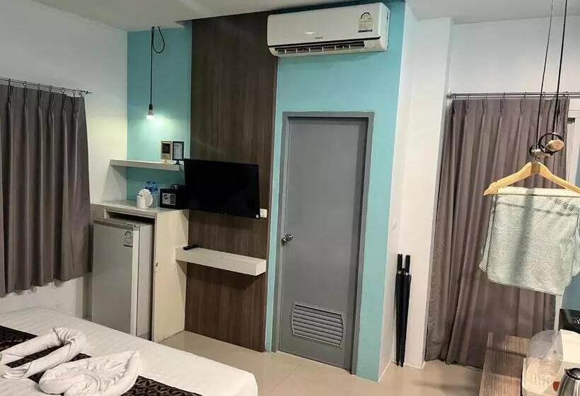 Fotos del hotel The Journey Patong:  15