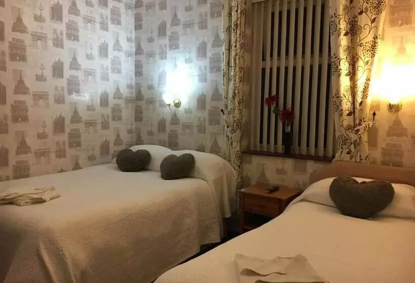 Fotos del hotel The Villa:  9