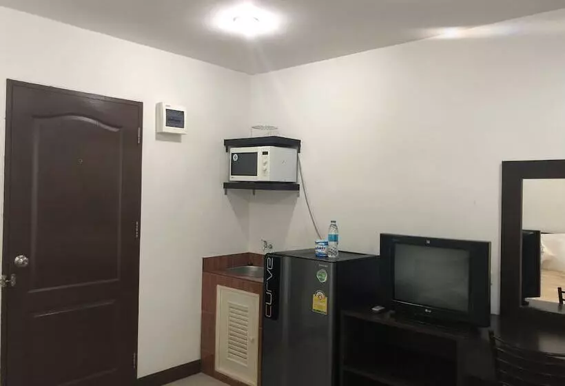 Fotos del hotel Aravinda Living Home:  19