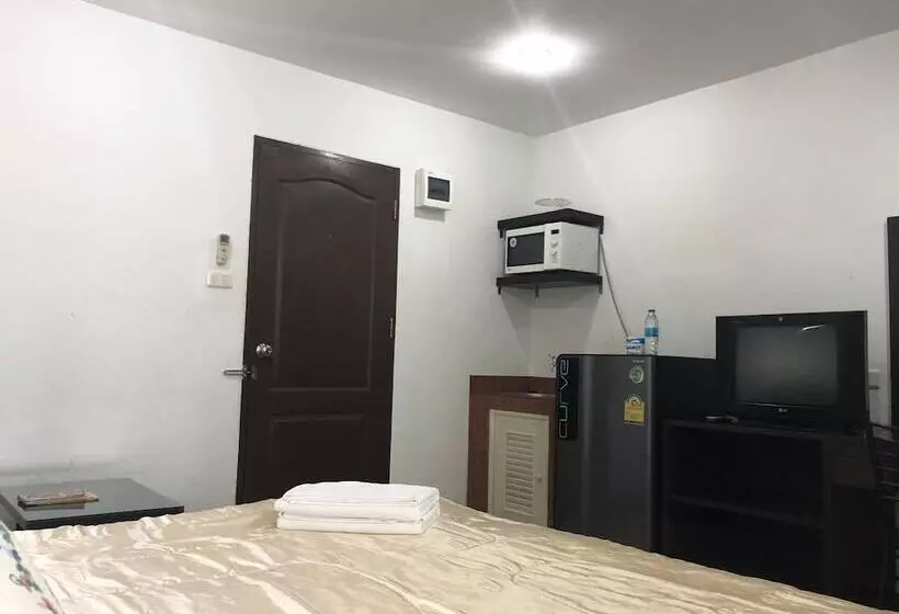 Fotos del hotel Aravinda Living Home:  2