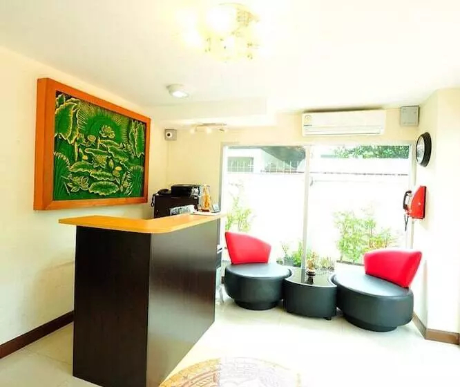 Fotos del hotel Aravinda Living Home:  11