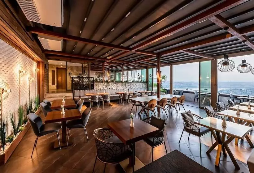 Fotos del hotel Grand  De Pera:  15