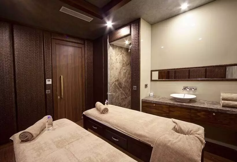 Fotos del hotel Grand  De Pera:  23