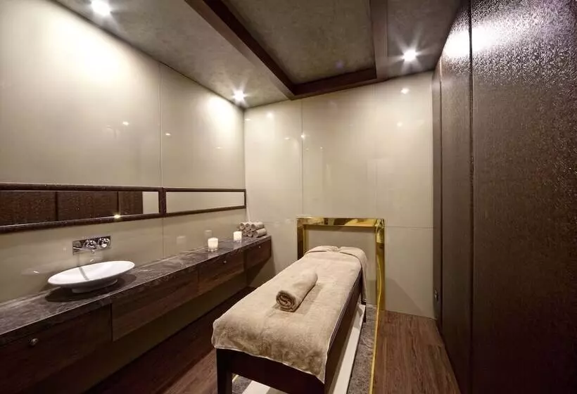 Fotos del hotel Grand  De Pera:  25