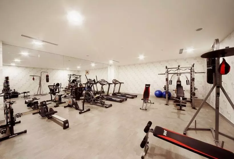 Fotos del hotel Grand  De Pera:  5