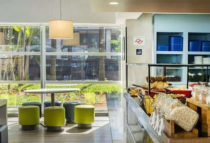 Fotos del hotel Ibis Budget Sao Paulo Jardins:  24