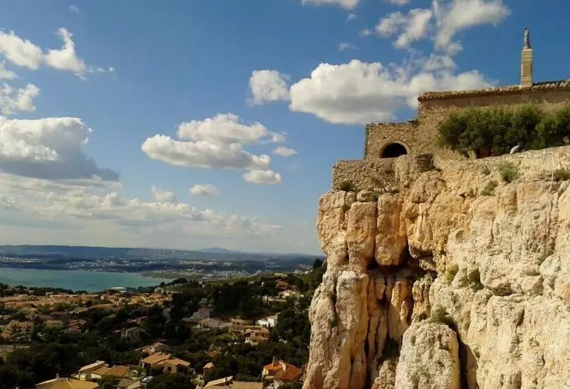 Fotos del hotel Ibis Budget  Vitrolles:  4