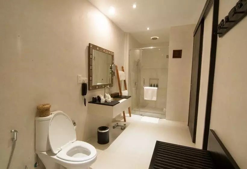 Fotos del hotel La Rose Suites:  3