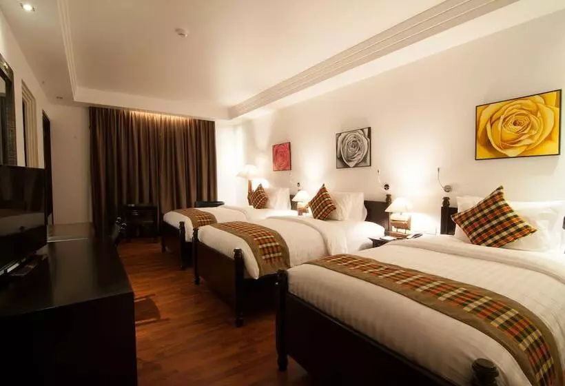 Fotos del hotel La Rose Suites:  15