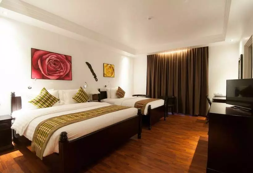 Fotos del hotel La Rose Suites:  10