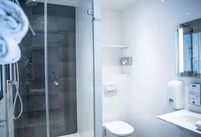 Fotos del hotel Kyriad Prestige Saint-malo:  9