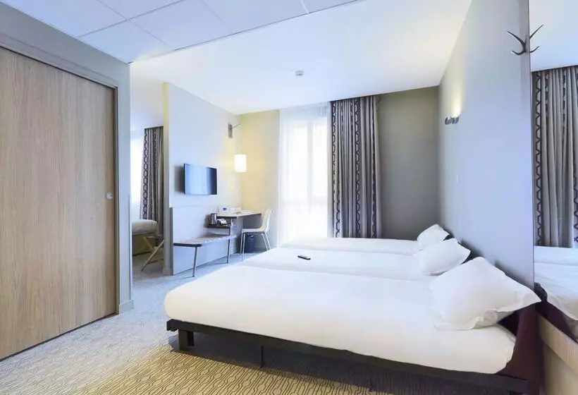 Kyriad Prestige Saint-malo