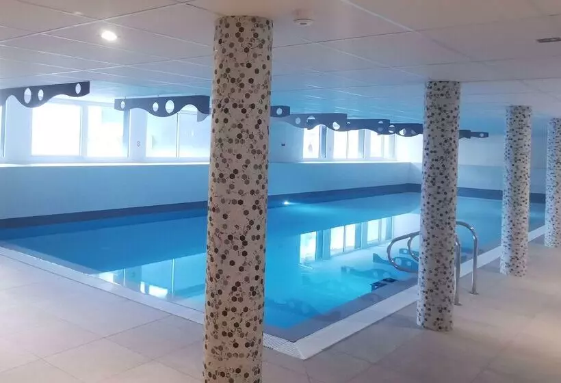 Fotos del hotel Kyriad Prestige Saint-malo:  2